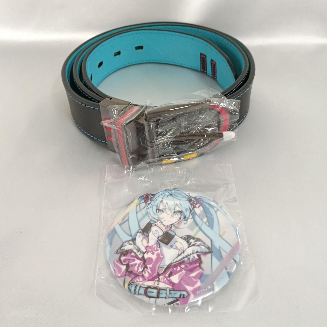 初音ミク 本革リバーシブルベルト(缶バッジ付き) 「VOCALOID」 初音ミク 本革リバーシブルベルト| アニメ グッズ 通販 - SOLWA ( ソルワ )