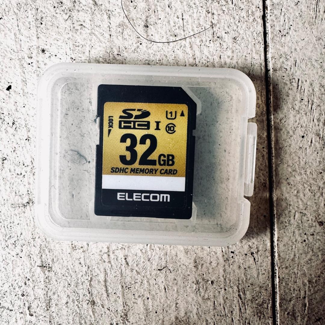 SONY E 16-50mm F3.5-5.6 OSS ＋32GのSDカード付き