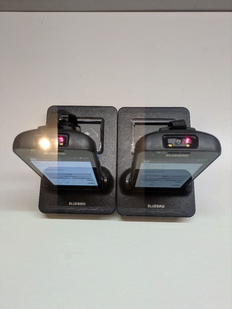2台セット BLUEBIRD スマホ バーコードリーダー - メルカリ