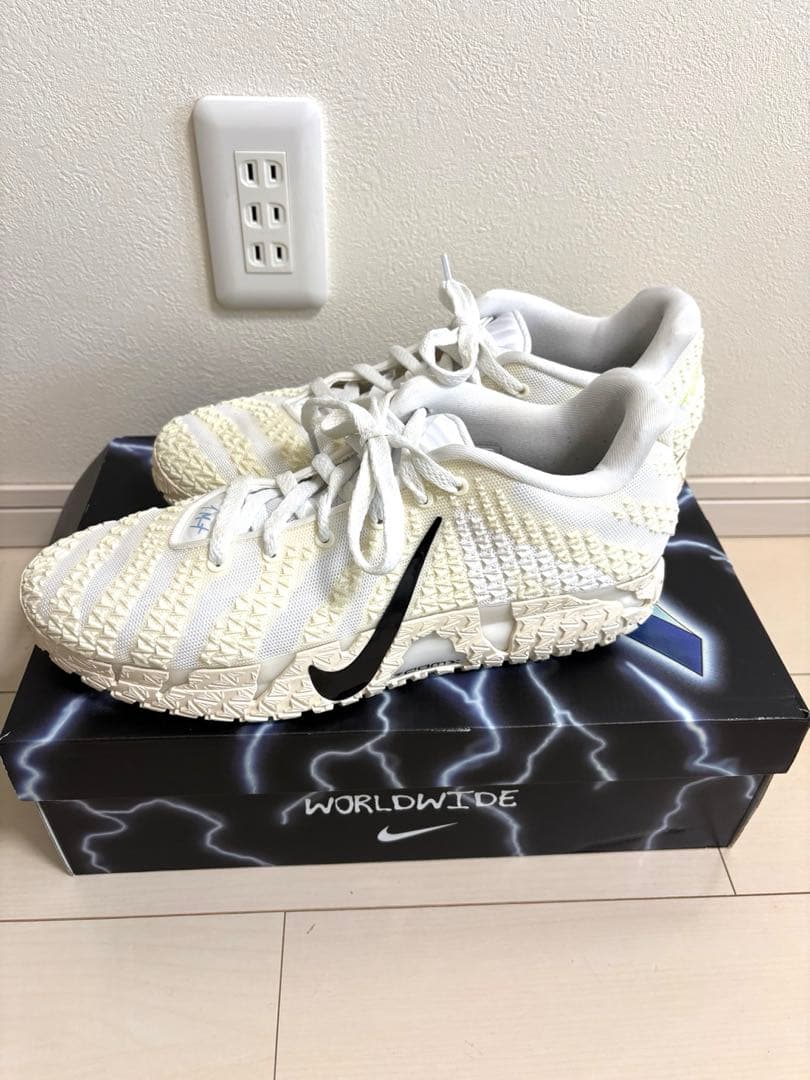 土日限定価格❗️28.5cm ＪＡ３（ジャ３）NIKE ジャモラント