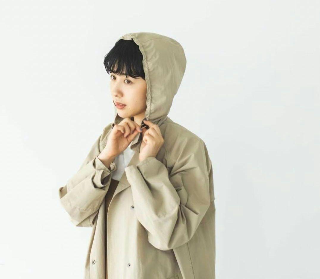 美品】北欧暮らしの道具店 晴れの日も着たいレインコートの通販はau