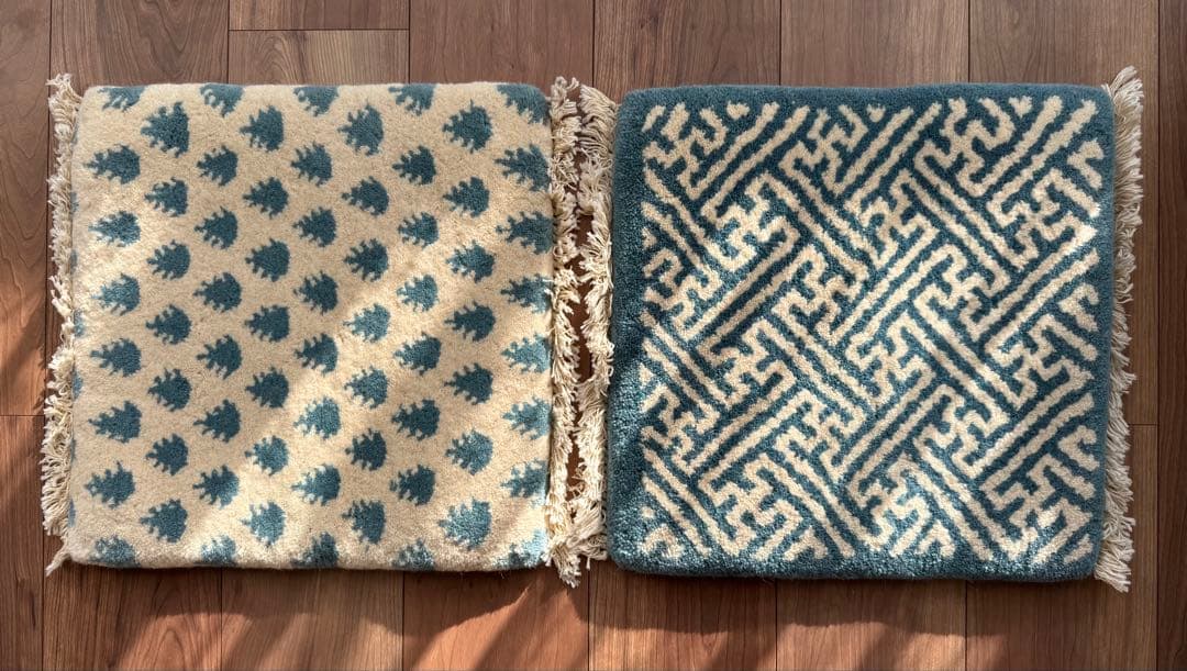 未使用美品】MUNIカーペット チェアラグ2枚 生産終了品！ - メルカリ