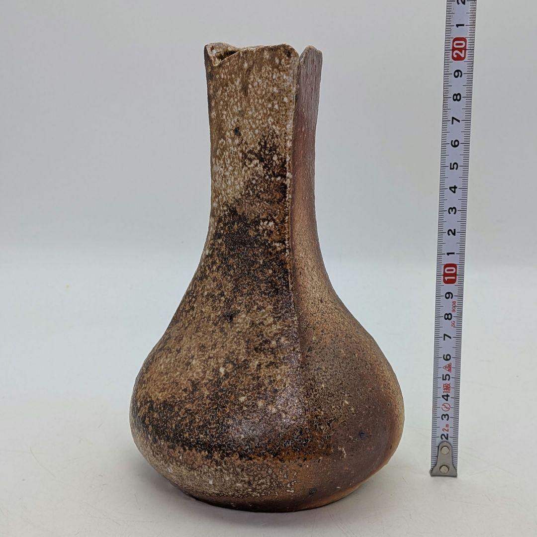 井出克幸 焼〆瓶 共箱共布栞 花瓶 花入 花器 フラワーベース 置物 花生 茶陶