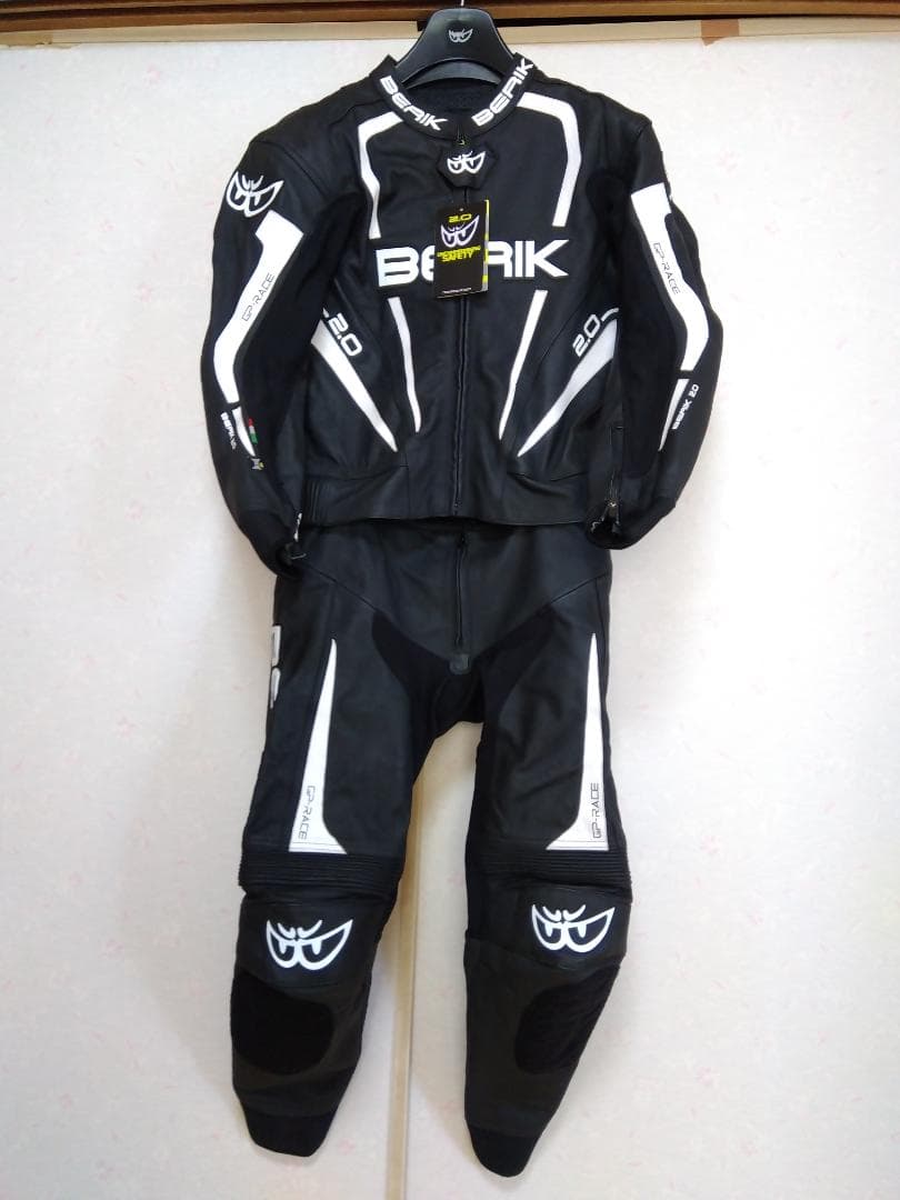 公式 ストア車・バイク・自転車 - BERIK べリック セパレート革ツナギ