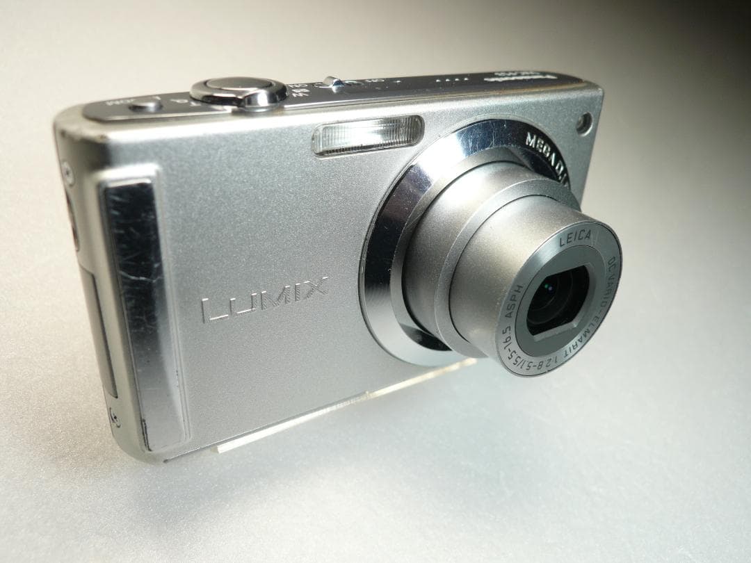 LUMIX☆DMC-FS3⚠️必読有り❤️飽きの来ないシルバー⭕️安心の実働品