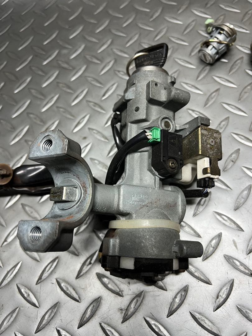 ホンダ 純正 EK2 EK3 EK4 EK9 シビック メイン キーシリンダー - メルカリ