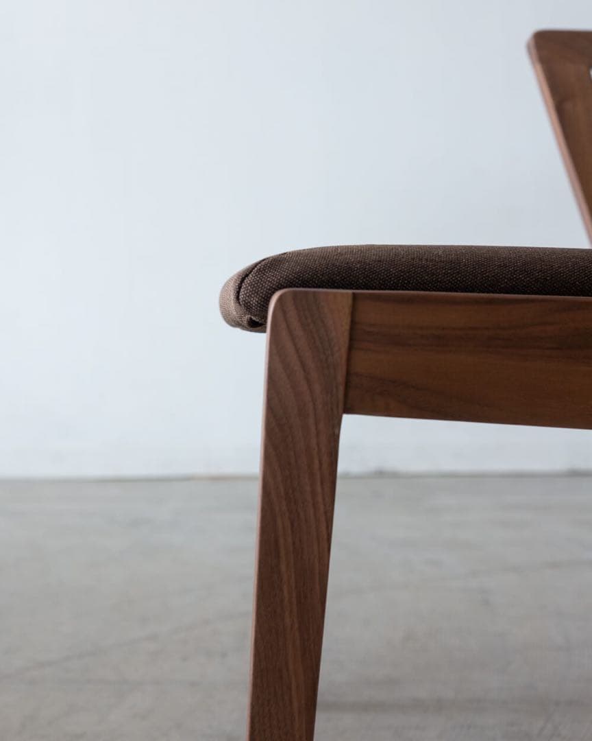 ダイニングチェア ウォールナット カバーリング ウレタン