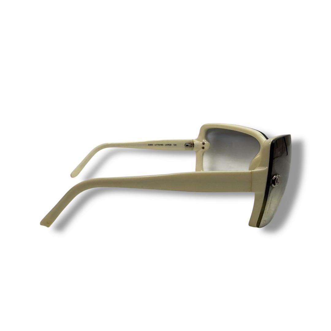 箱付き シャネル 1762 ココマーク サングラス 白 イタリア製