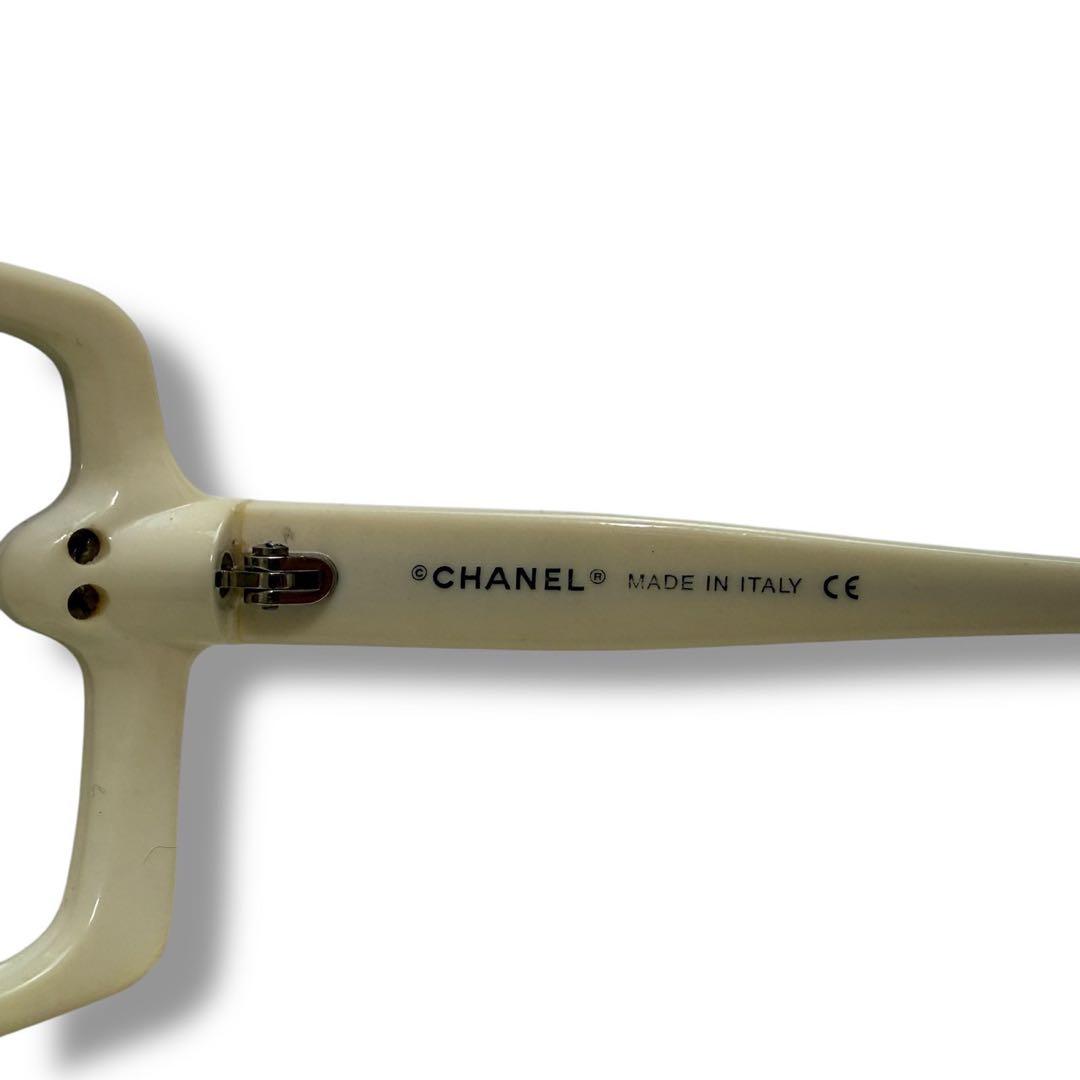 箱付き シャネル 1762 ココマーク サングラス 白 イタリア製