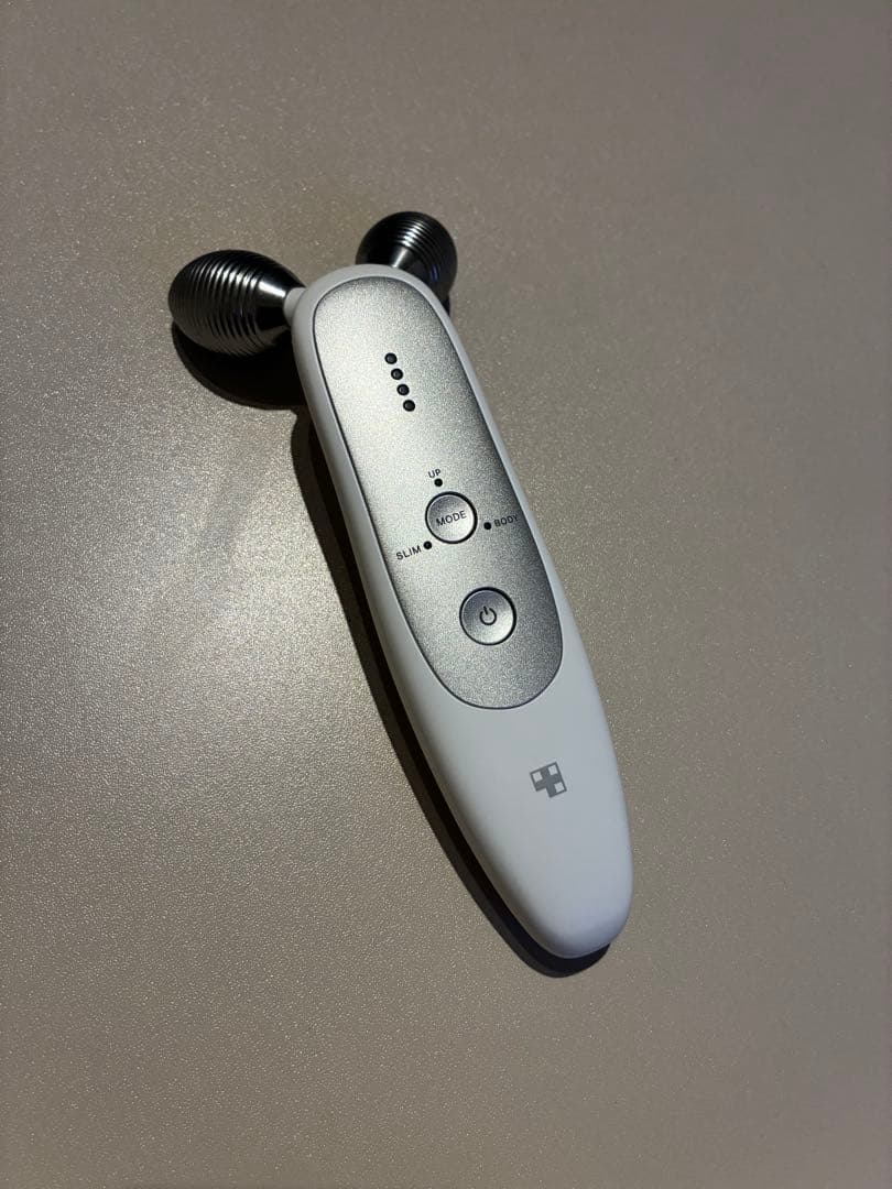 MEDICUBE（メディキューブ） / AGE-R EMS美顔器 - メルカリ