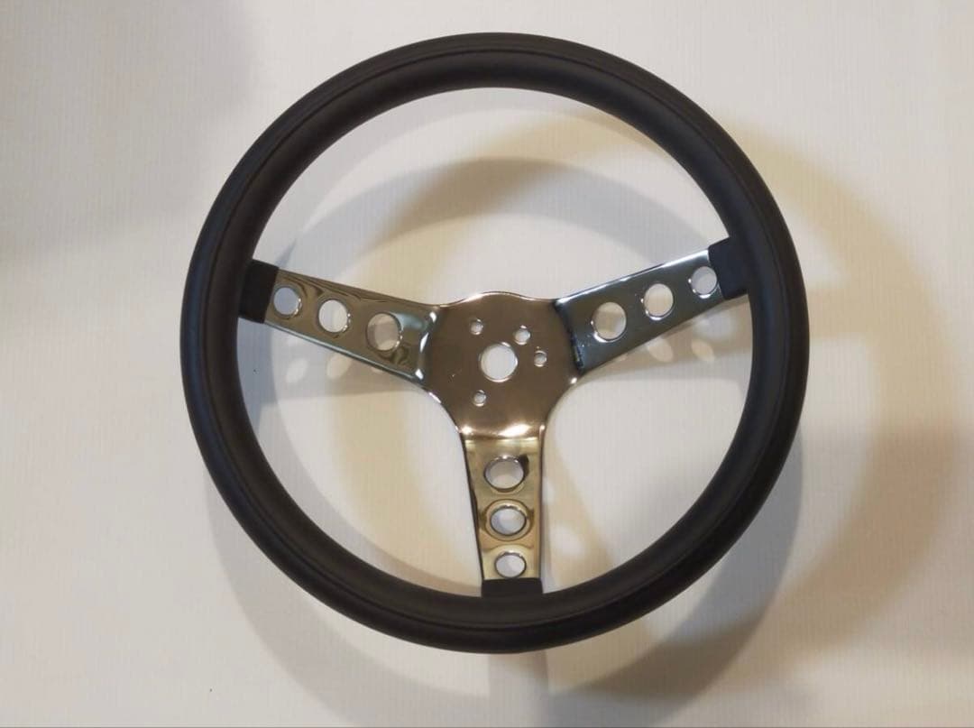 ムーンアイズ 小径 ステアリング grant グランツ 30パイ Grant Classic Black Foam Steering Wheel 25cm - MOONEYES (Japanese)