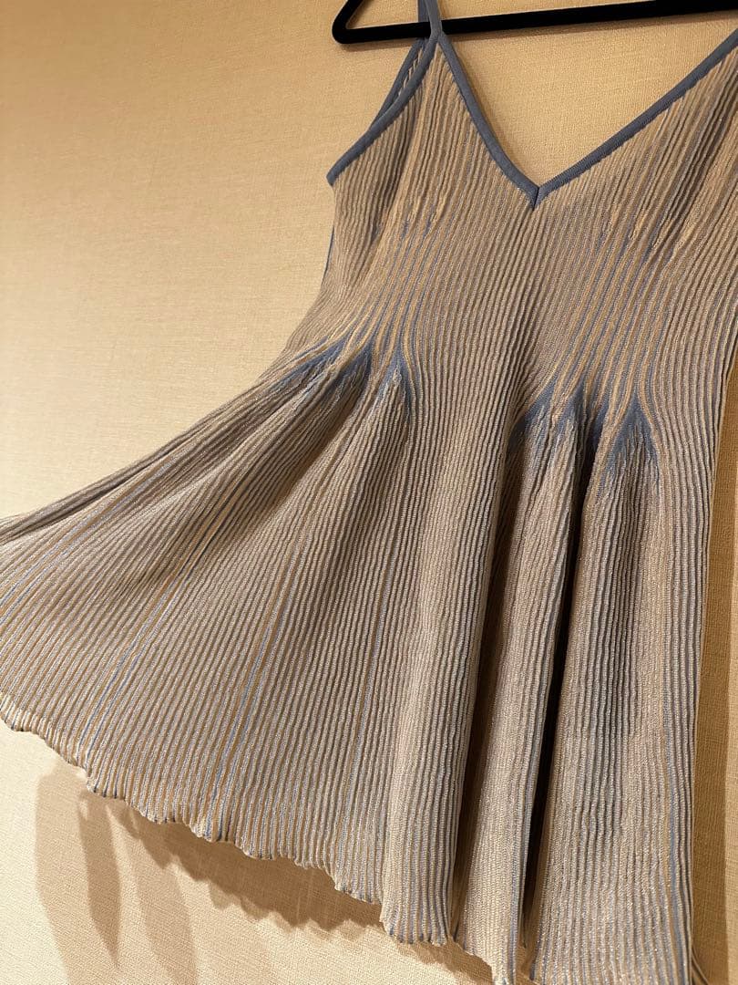 CFCL】HYPHA LUCENT CAMISOLE - メルカリ