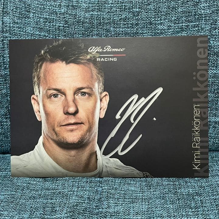 キミ・ライコネン直筆サイン - メルカリ