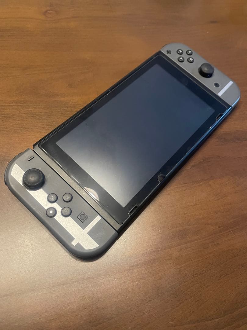 Nintendo Switch 本体のみ　値下げしました！ Nintendo Switch 本体のみ ニンテンドー スイッチ（バッテリー持続時間