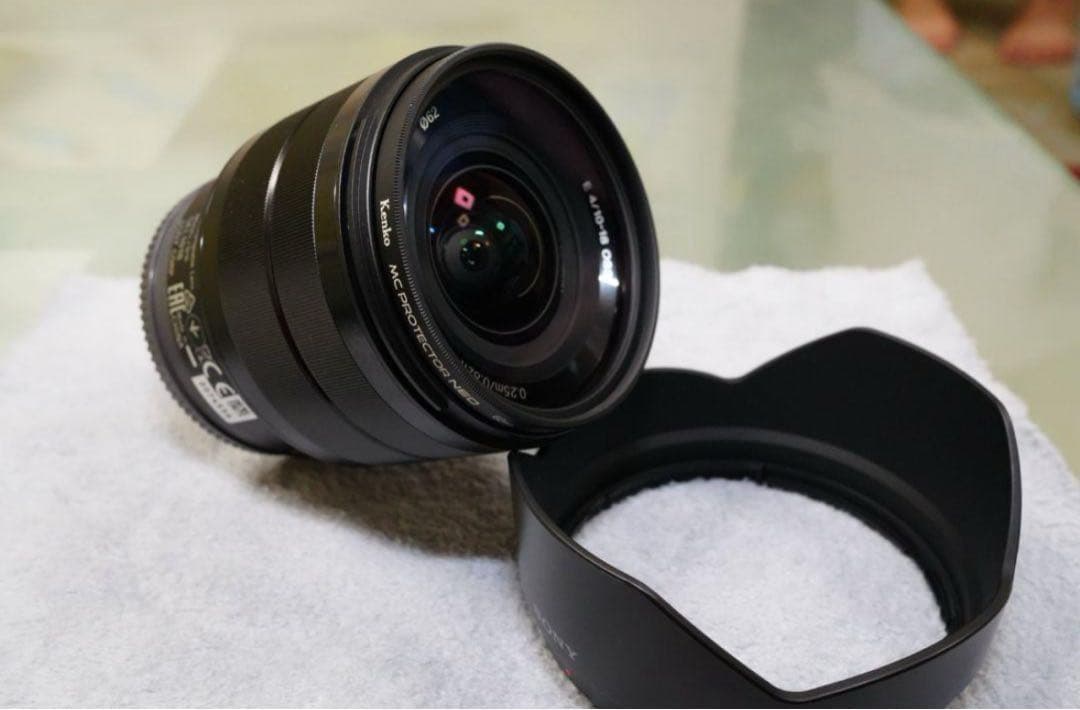 SONY アルファ用広角レンズ　ソニー SEL1018　Eマウント　手ぶれ補正付 Amazon | SONY 広角ズームレンズ E 10-18mm F4 OSS ソニー Eマウント用