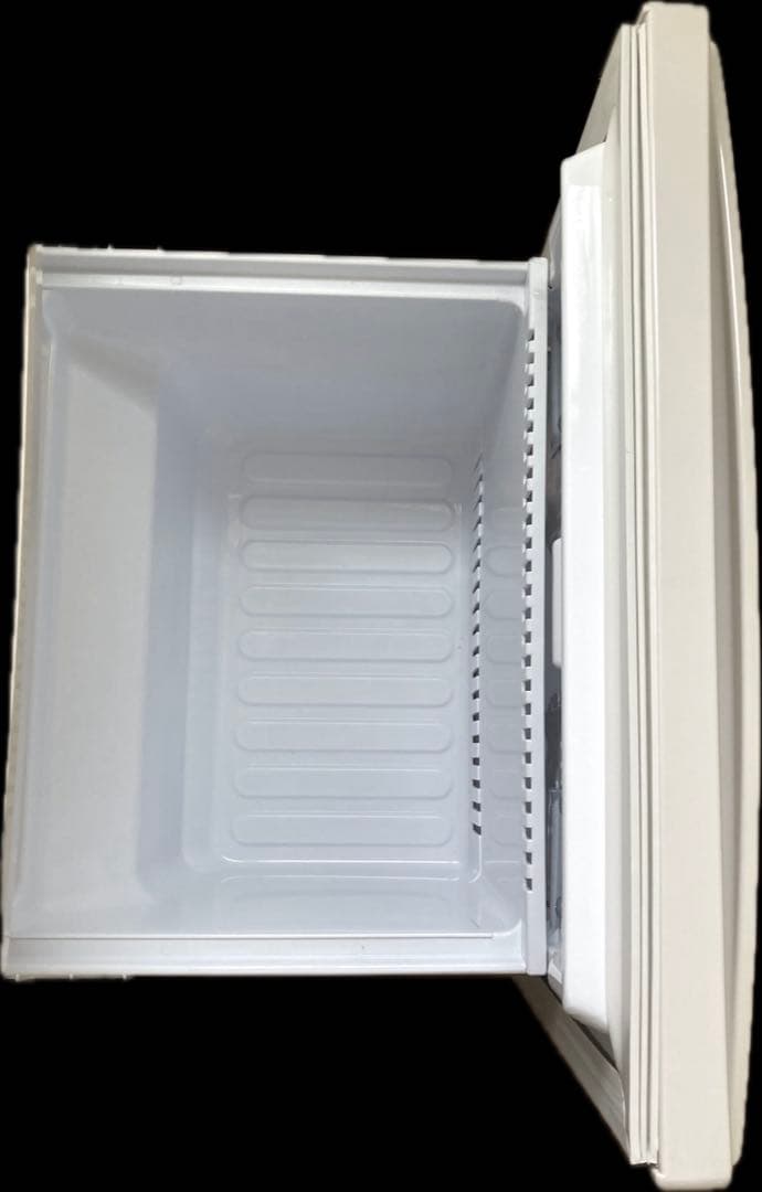 【斎藤晋也】シャープ冷凍冷蔵庫　SJ-PD14A-C 2015年製