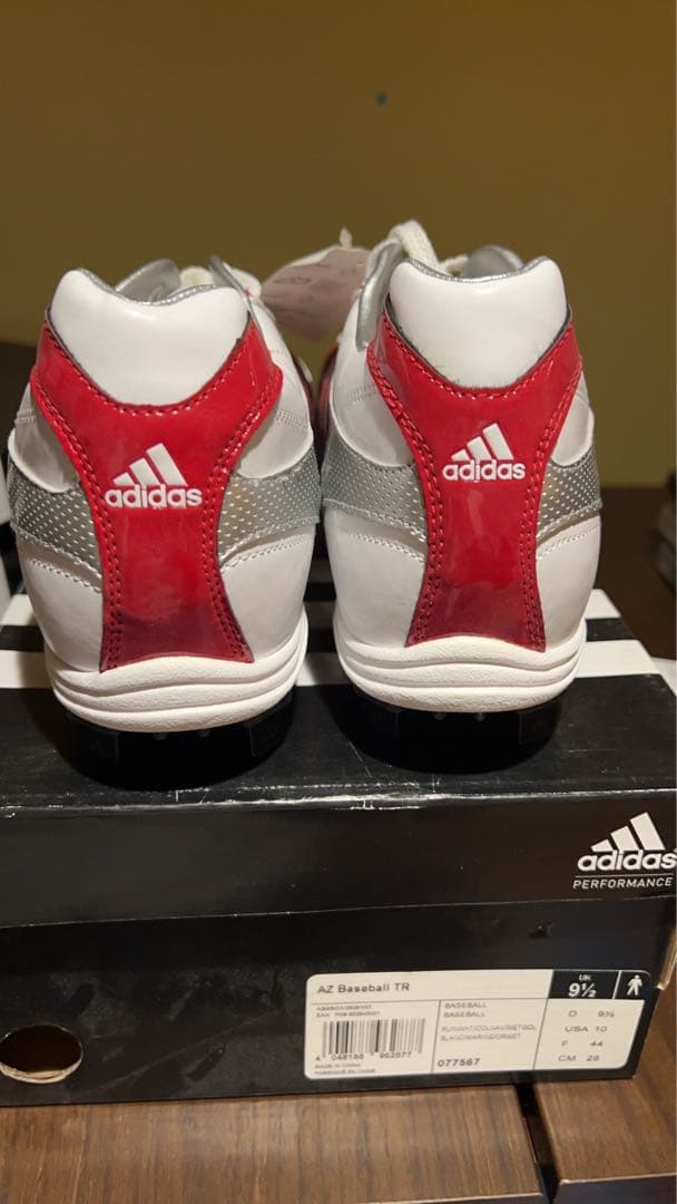 西岡剛 ロッテ時代支給品スパイク サイン入り - メルカリ