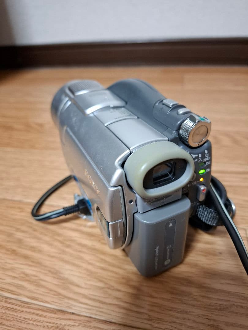 動作品 ソニービデオカメラ SONY DCR-DVD405 DVDビデオカメラ - メルカリ