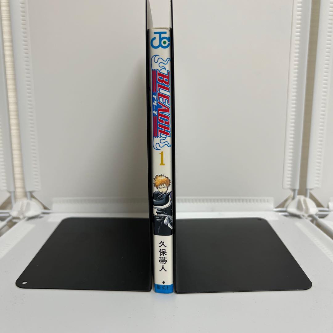 初版】ブリーチ 1巻 BLEACH 久保帯人 - メルカリ