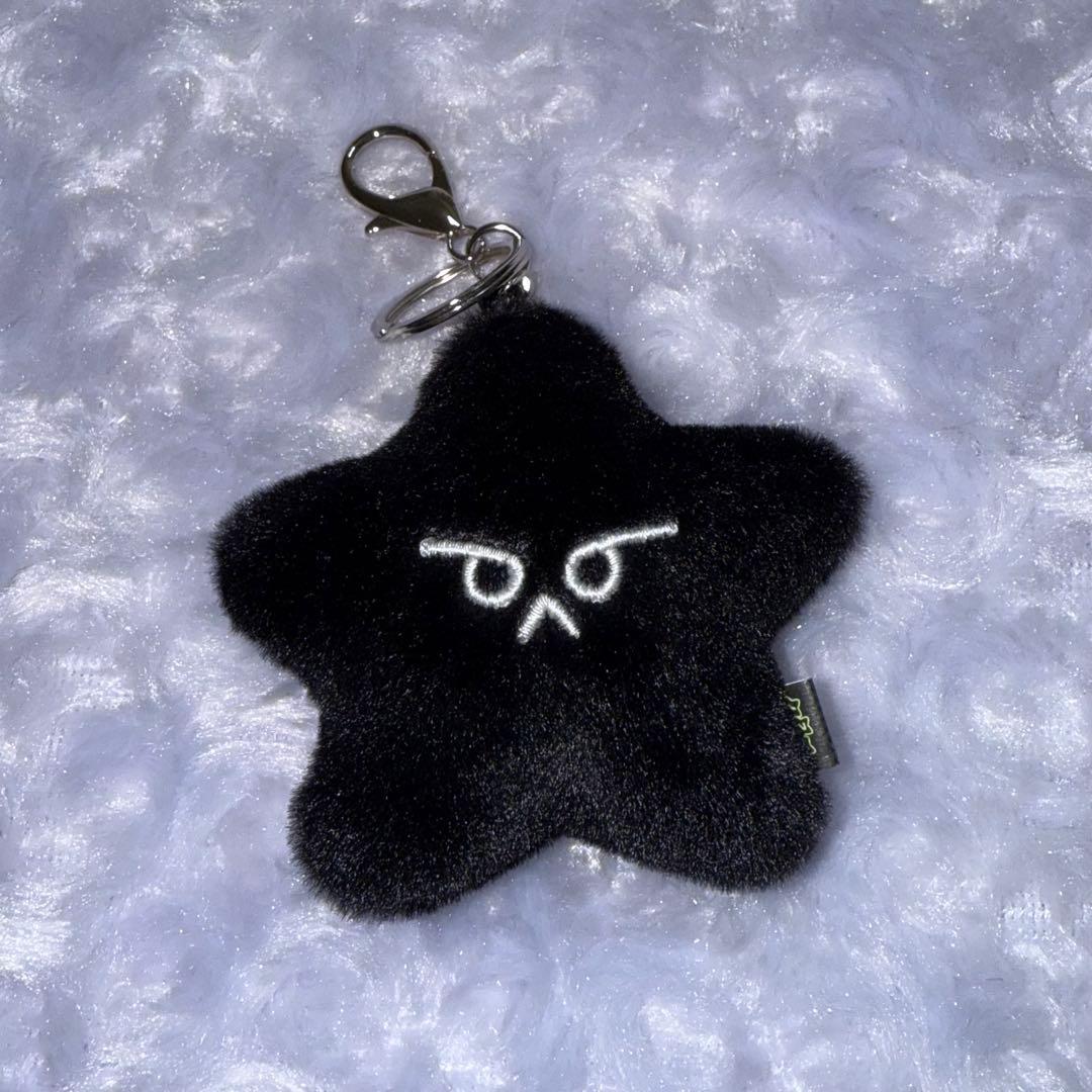 NCT127 ドヨン MOMENTUM ヒトデ キーリング - メルカリ