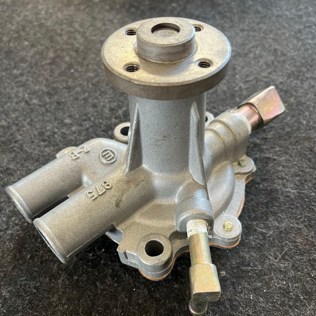 黒*ン様 未使用 ダイハツ ZMエンジン用ウォーターポンプ ハイゼットS38