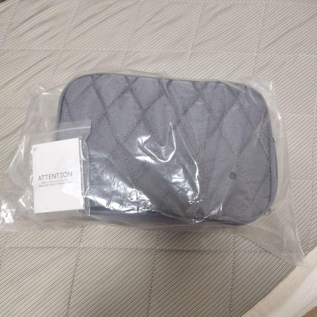 soleile《ボディバッグ》★チャコール★撥水バッグ★新品未使用★完売品★