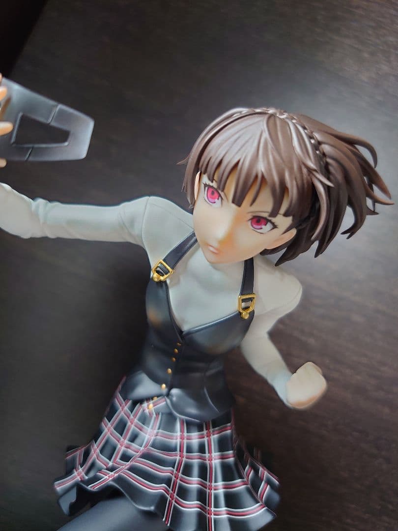 ペルソナ5 ザ・ロイヤル 新島真 制服Ver. ホビージャパン フィギュア