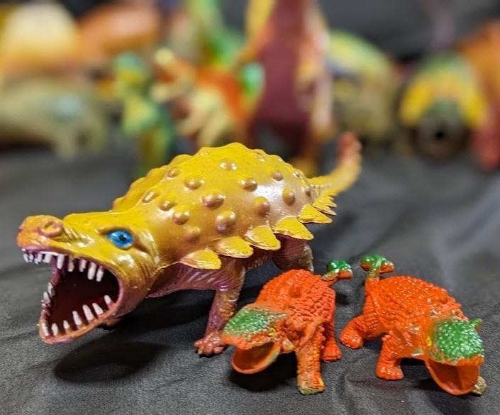 昭和レトロ恐竜（メーカー不詳）ゴム製フィギュアまとめ - メルカリ