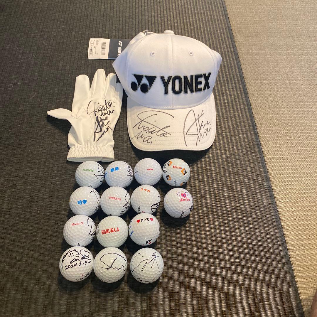 女子ゴルフオンネーム入りサイン 菅プロ、青木プロのボールのみ - メルカリ