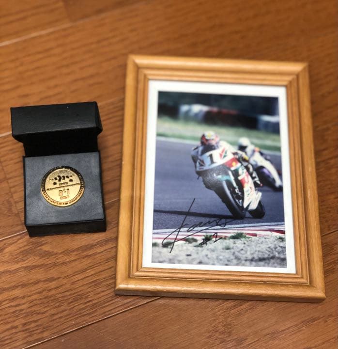 超稀少！加藤大治郎選手 直筆サイン入り生写真＆金メダル（全日本