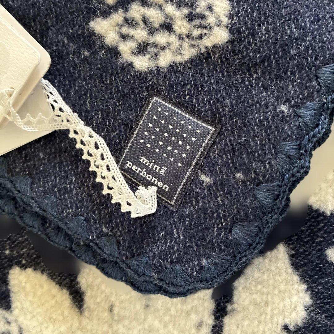 最終お値下げ ミナペルホネン ブランケット carnival ネイビー - メルカリ