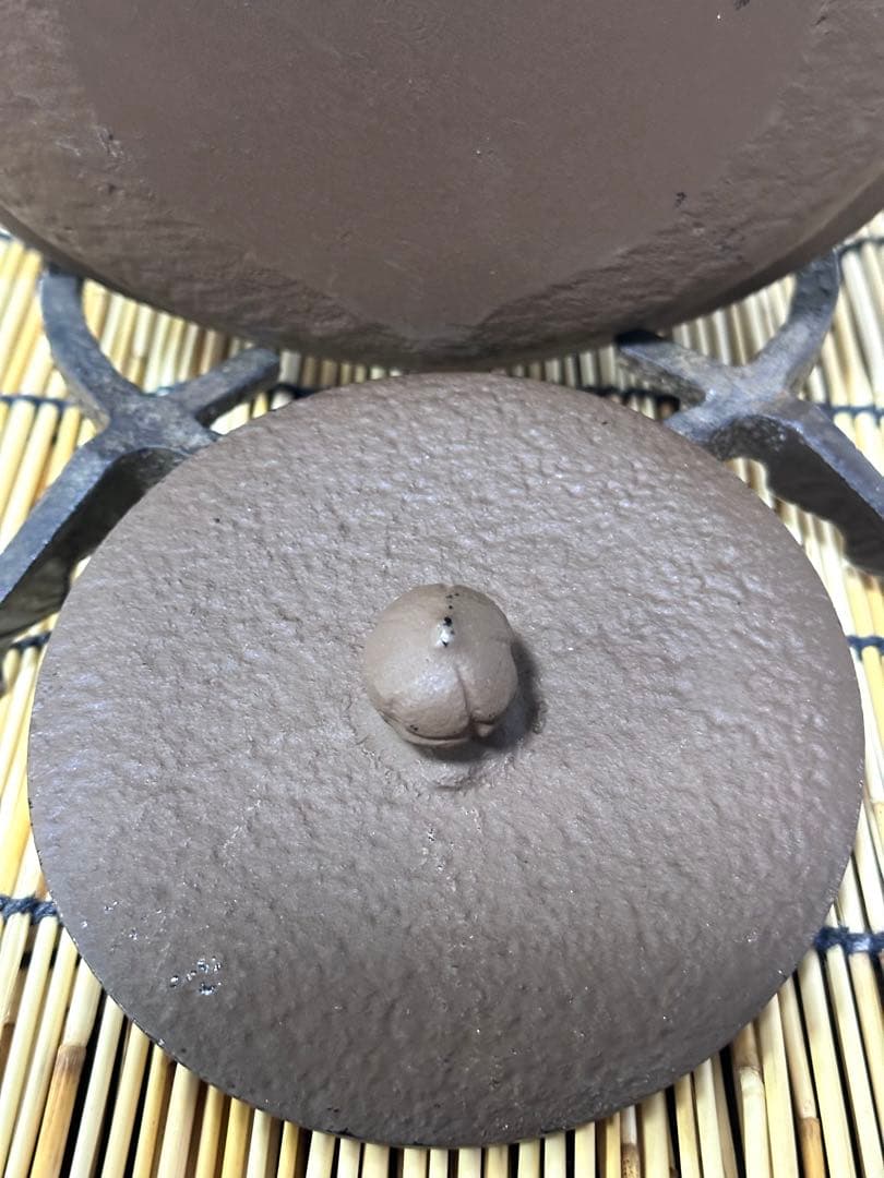 新品、未使用、付属品付 南部運南堂 鍋元 楓紋様 南部鉄瓶 南部鉄器