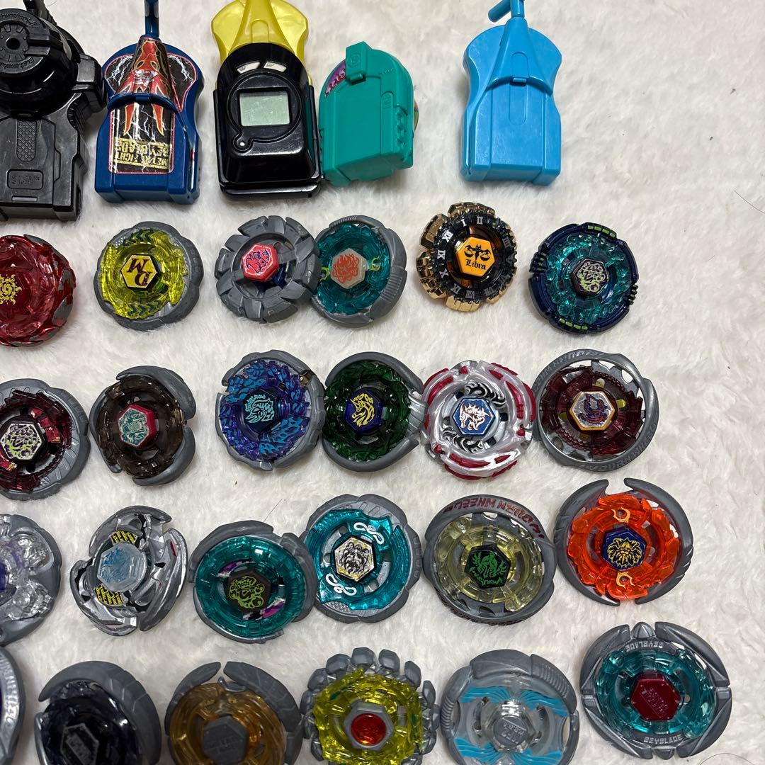 メタルファイトベイブレード 67個 まとめ売り 引退品 バラ売り可能 即