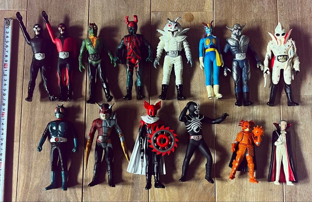 ライダー怪人シリーズ ソフビ 等14体 蜂女 蜘蛛男 死神カメレオン イカデビル 1/15 仮面ライダー怪人セット（蜂女 蜘蛛男） – 模型製作 かえる工房