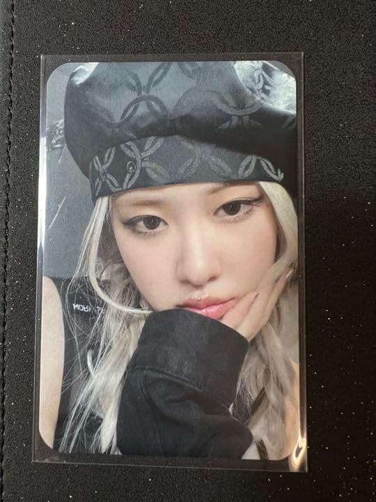 Roséロゼ　トレカ　サノク　公開放送200枚限定 BLACKPINK ROSE(ロゼ) 初のスタジオアルバム『ロージー』日本盤 2024年