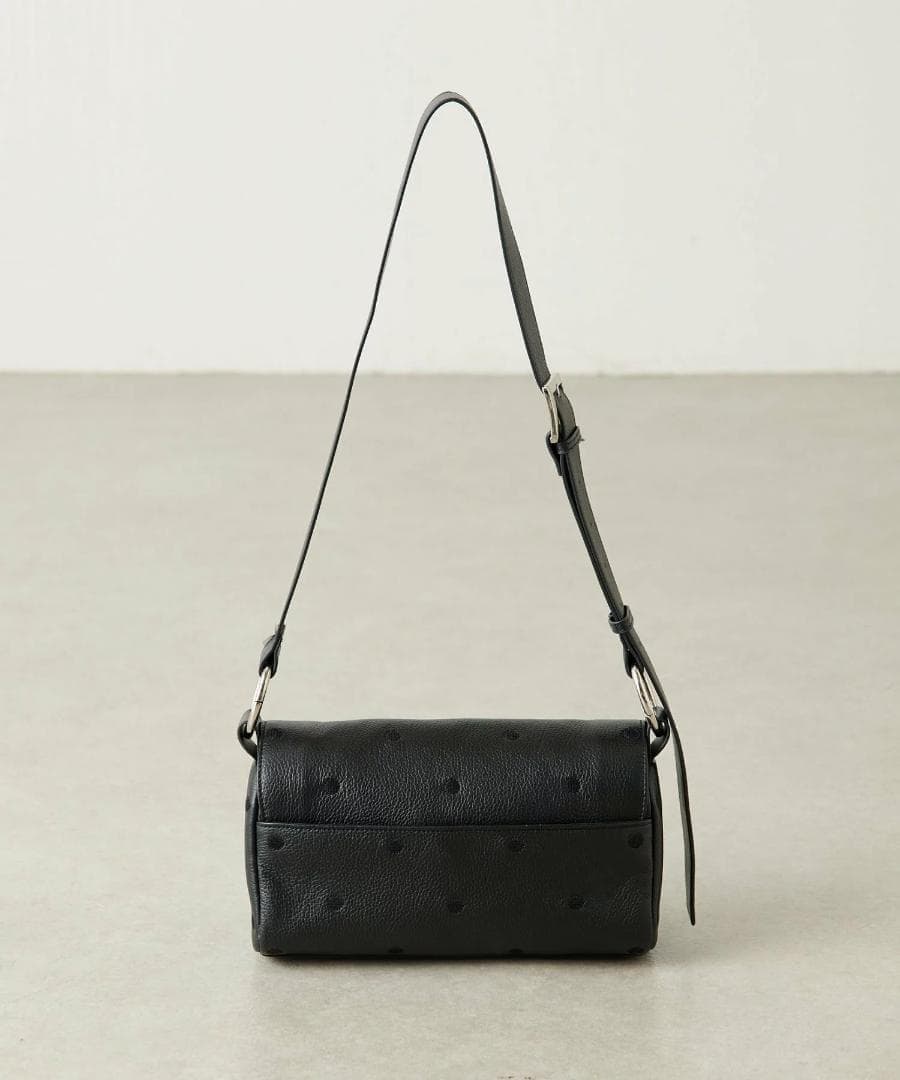 BEARDSLEY 《本革》ドットボディバッグ（ブラック）