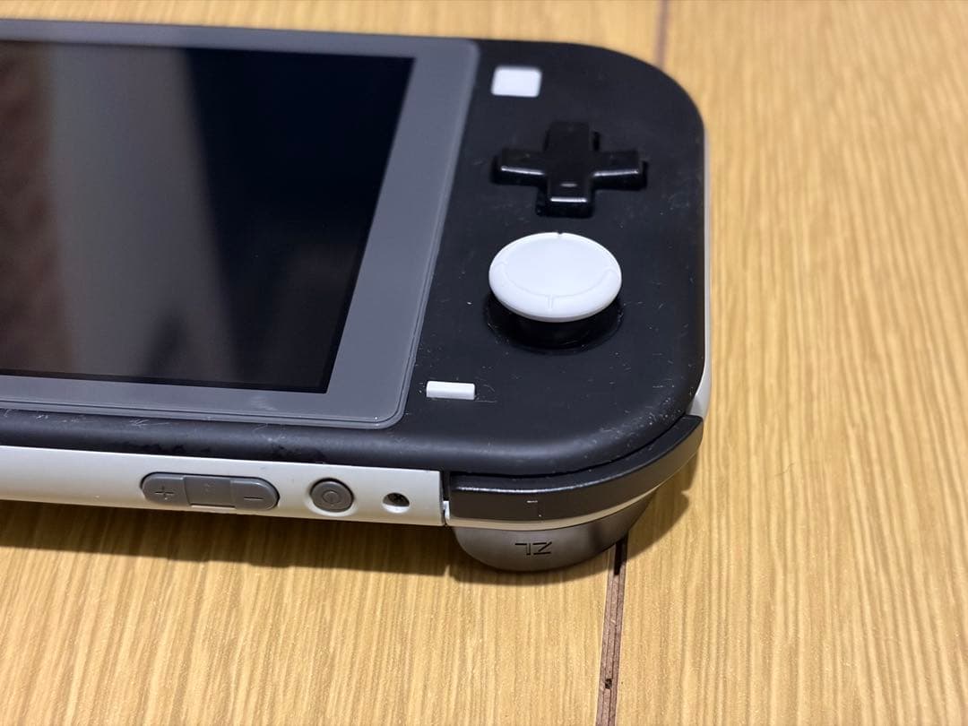 Nintendo Switch Lite 本体 ブラック/NES - メルカリ