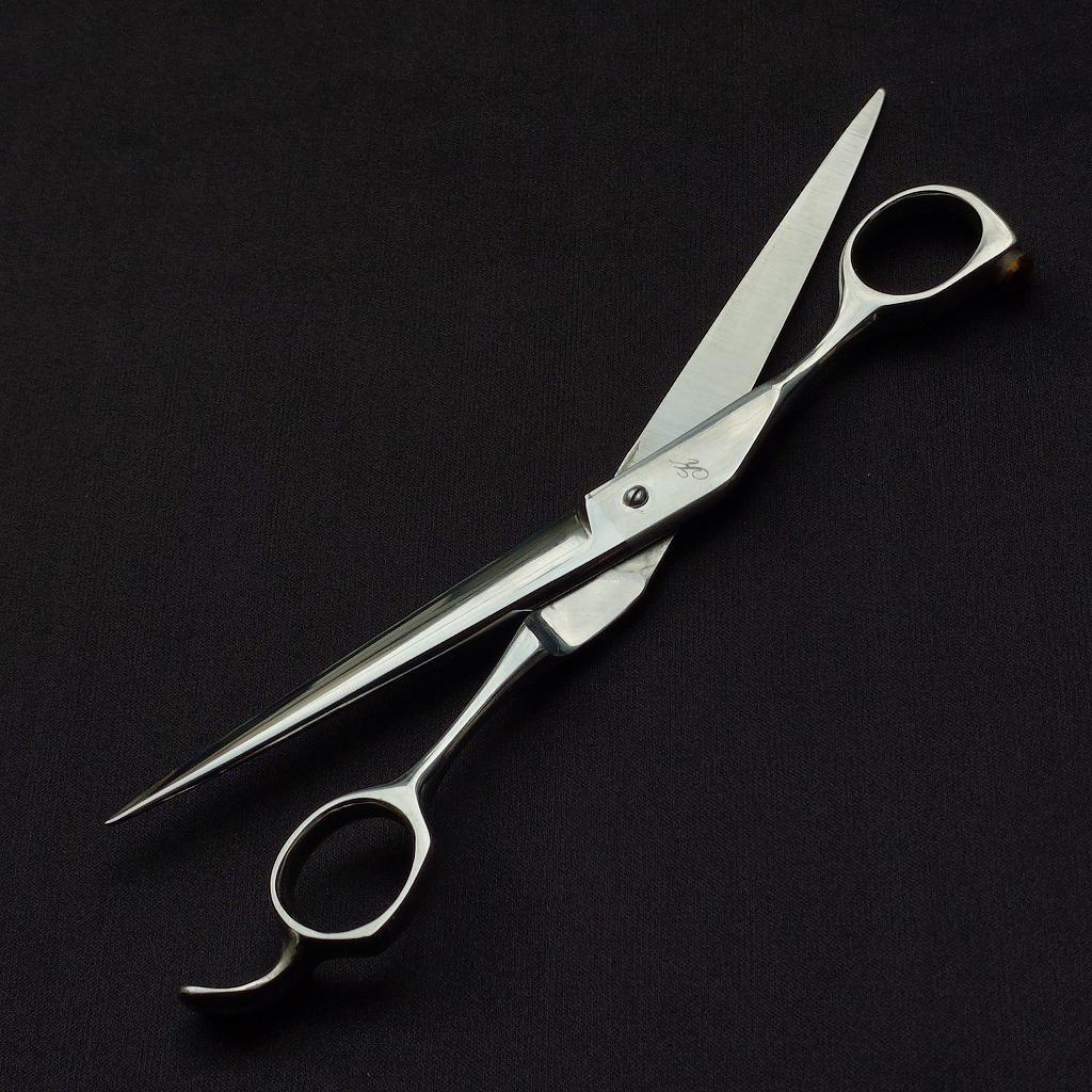 散髪鋏 シザー 光 HIKARI 全長約183㎜ 7in 散髪バサミ《0343》