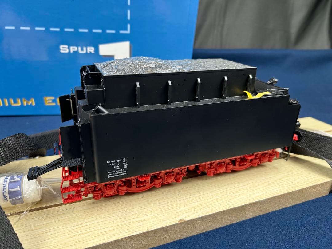 ドイツ 蒸気機関車 KM1 Modellbau BAUREIHE 03 - メルカリ