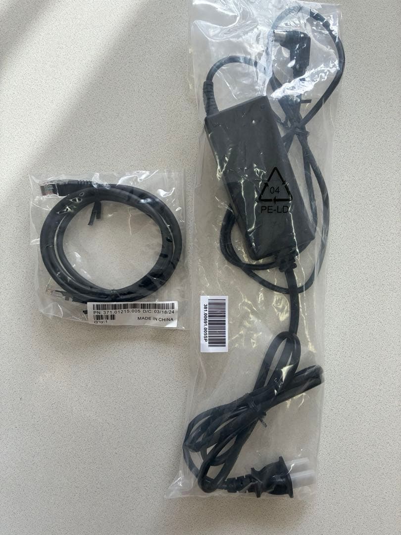 docomo home5G HR02 本体セット 初期化済み 箱、付属品有り - メルカリ