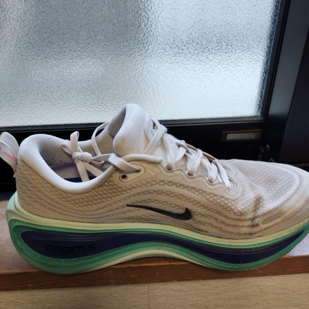 Nike ボメロプラス　26.5cm