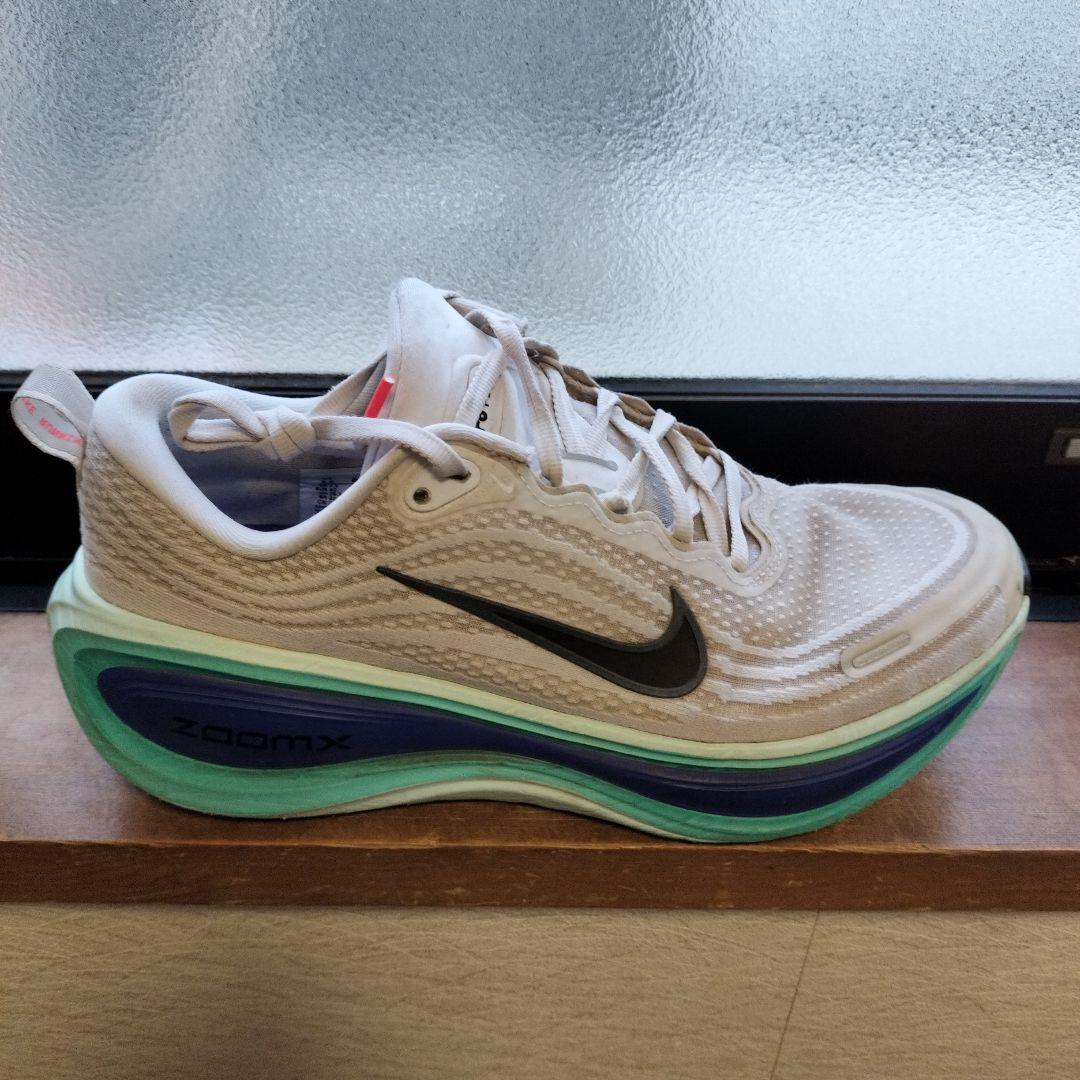 Nike ボメロプラス　26.5cm