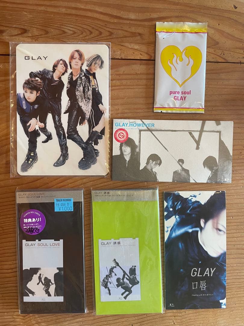 GLAY非売品特典&シングルCDセット誘惑HOWEVER SOULLOVE 口唇 - メルカリ