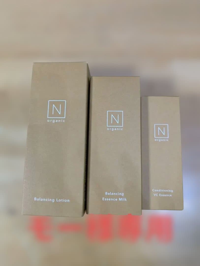✨️新品・未開封N organic ローション・エッセンスミルク・VCエッセンス 新品未使用〉N organic バランシングローション・ミルク・VCエッセンス