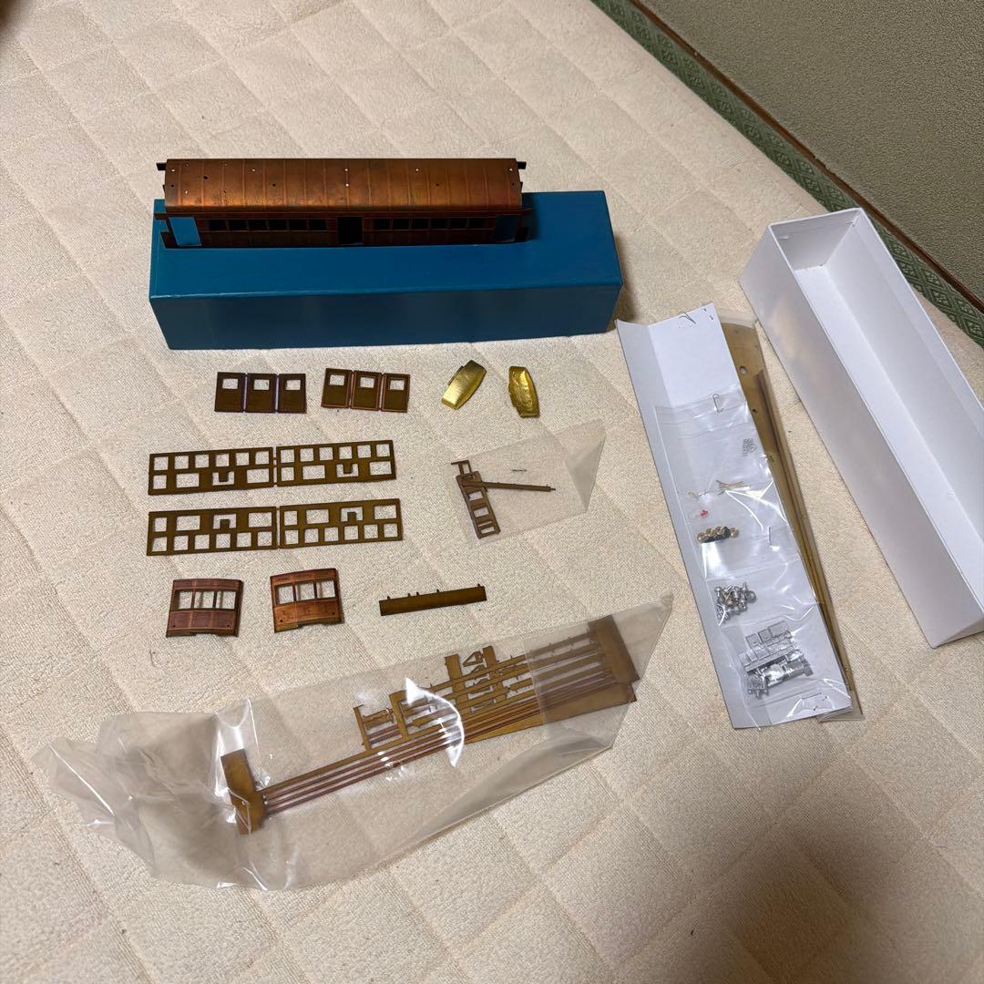 HOゲージ　長野電鉄　600 組み立て途中 長野電鉄2500・2600系 - 鉄道模型の総合メーカー 株式会社エンドウ