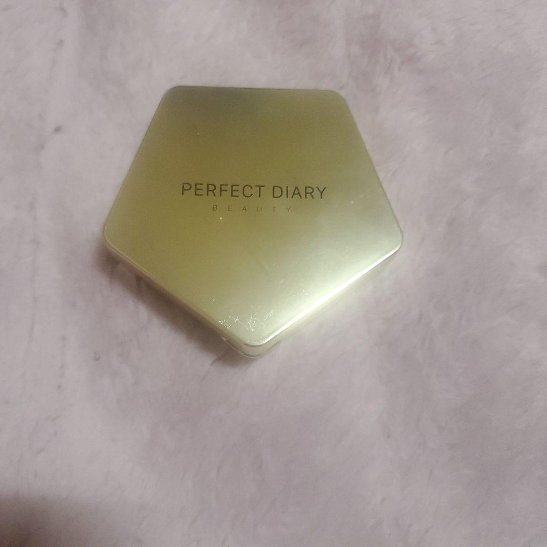 メイクコスメ TWICEサナがモデルを務める「WAKEMAKE(ウェイクメイク)」から新しく