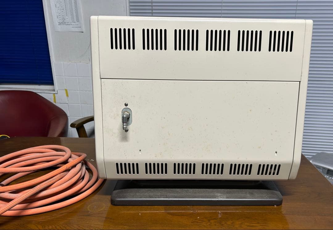 昭和レトロ パロマ Paloma PG-81 ガスストーブ ガスホース付き - メルカリ