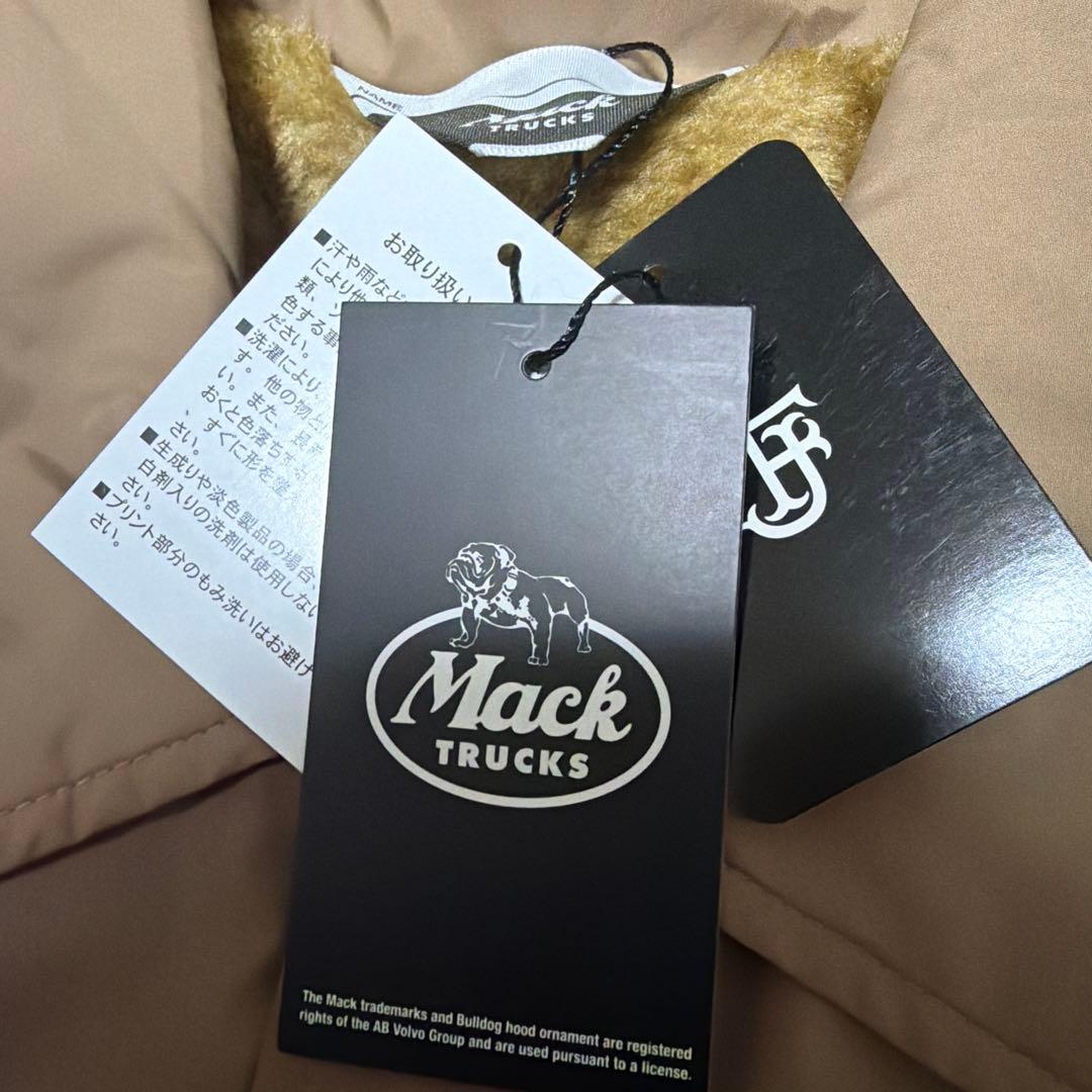 Fj Mack Trucks コラボ ブラックコーチジャケット - メルカリ