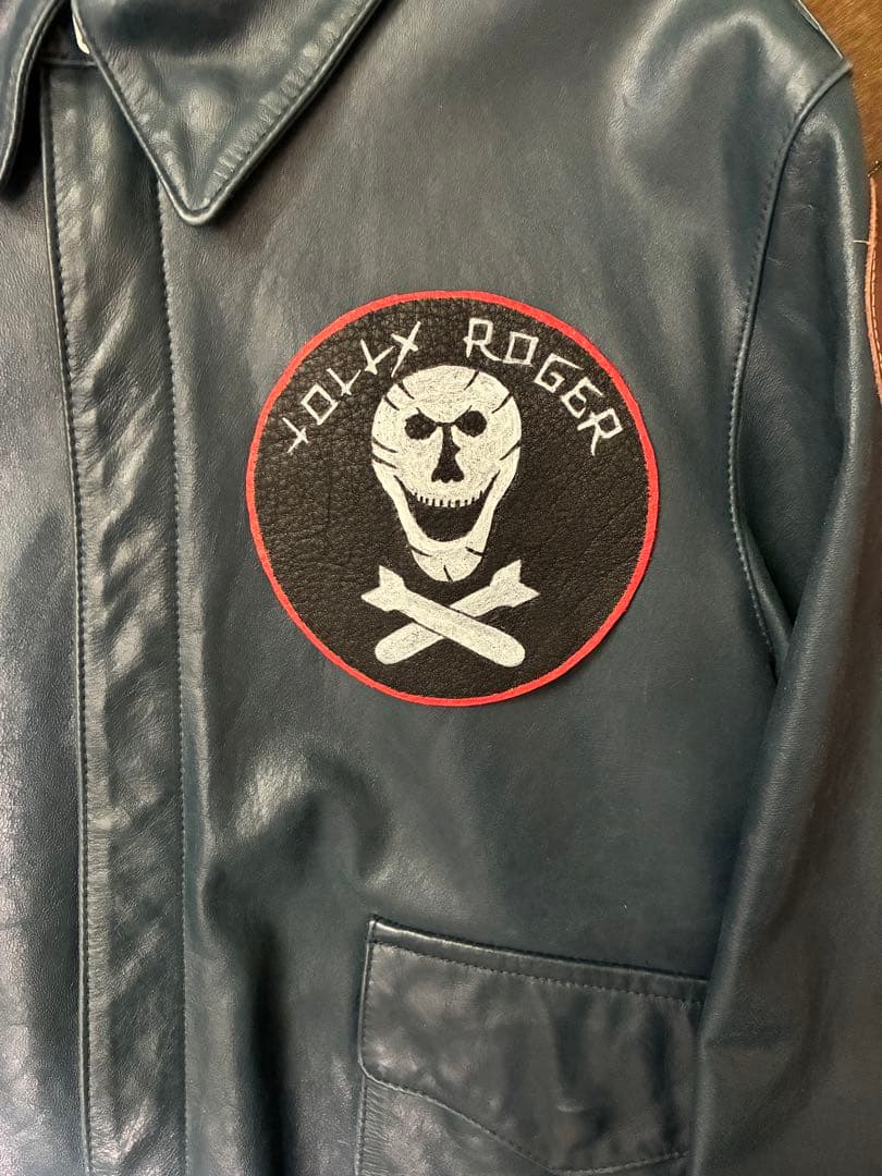 レザー製スコードロンパッチJOLLY ROGERS ハンドペイント牛革ワッペン