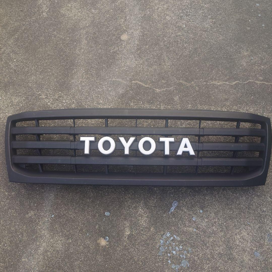 ランドクルーザー100　TOYOTA グリル トヨタ純正 ランクル100 ランドクルーザー 100系 中期 VX フロント